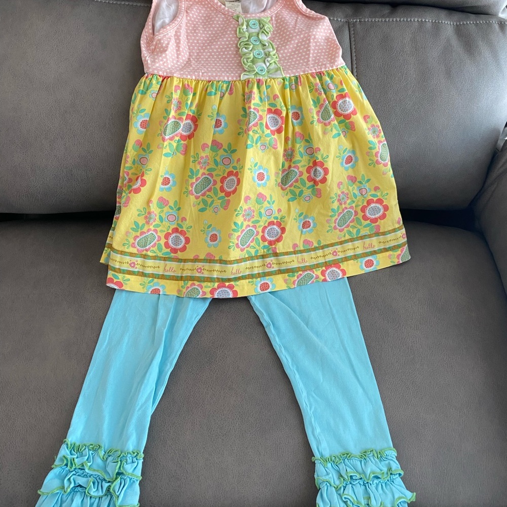 Matilda Jane Size 6 Lot. Mixture of 5 dresses, 2 outfits, and 2 tops.